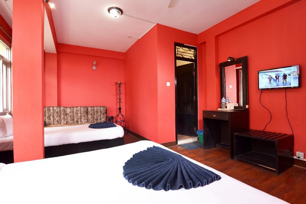 Hotel Silver Home Kathmandu Exterior foto