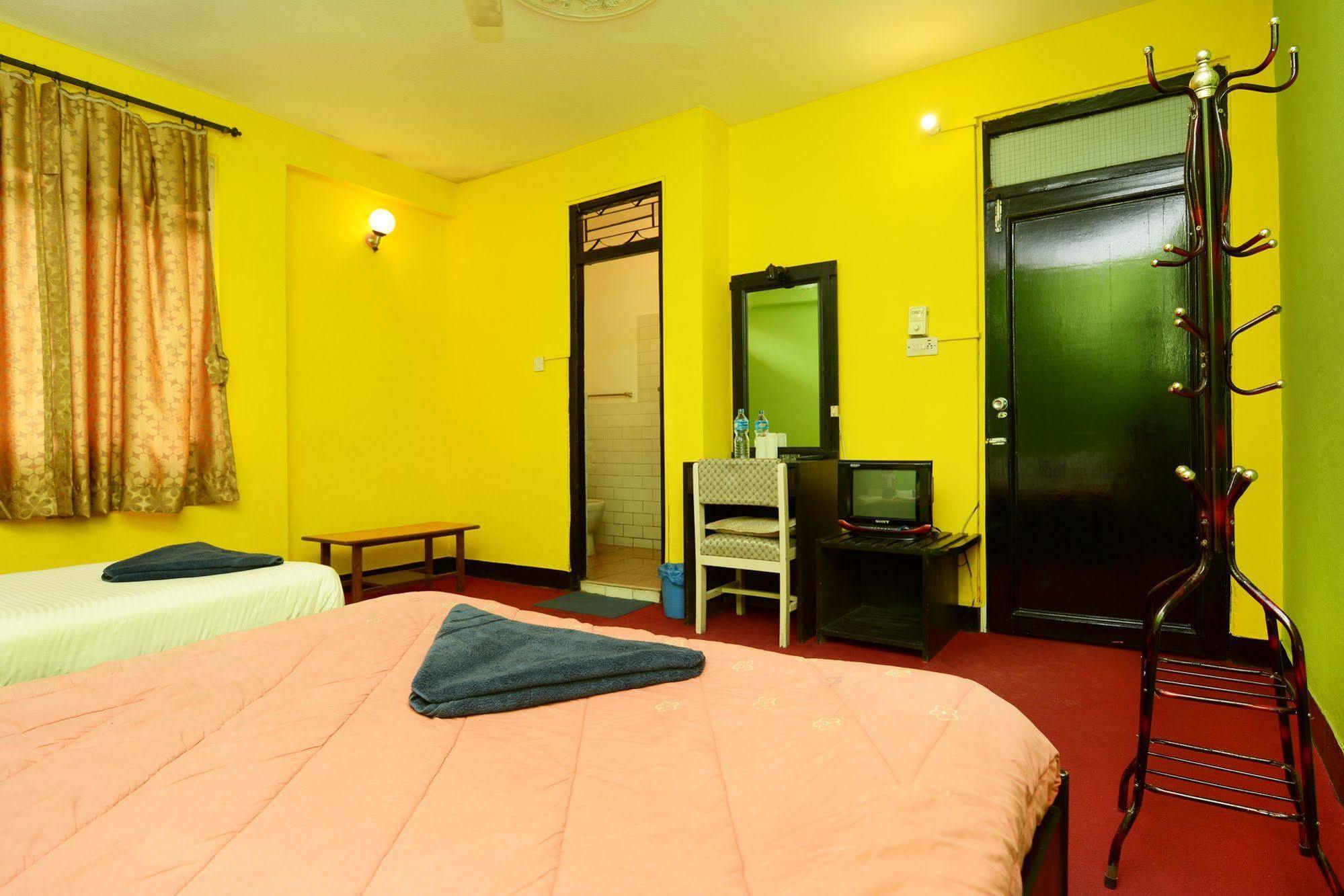 Hotel Silver Home Kathmandu Exterior foto