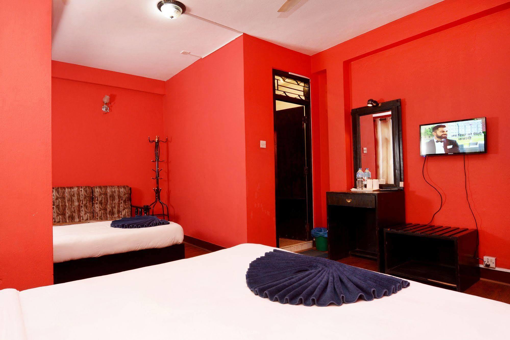 Hotel Silver Home Kathmandu Exterior foto