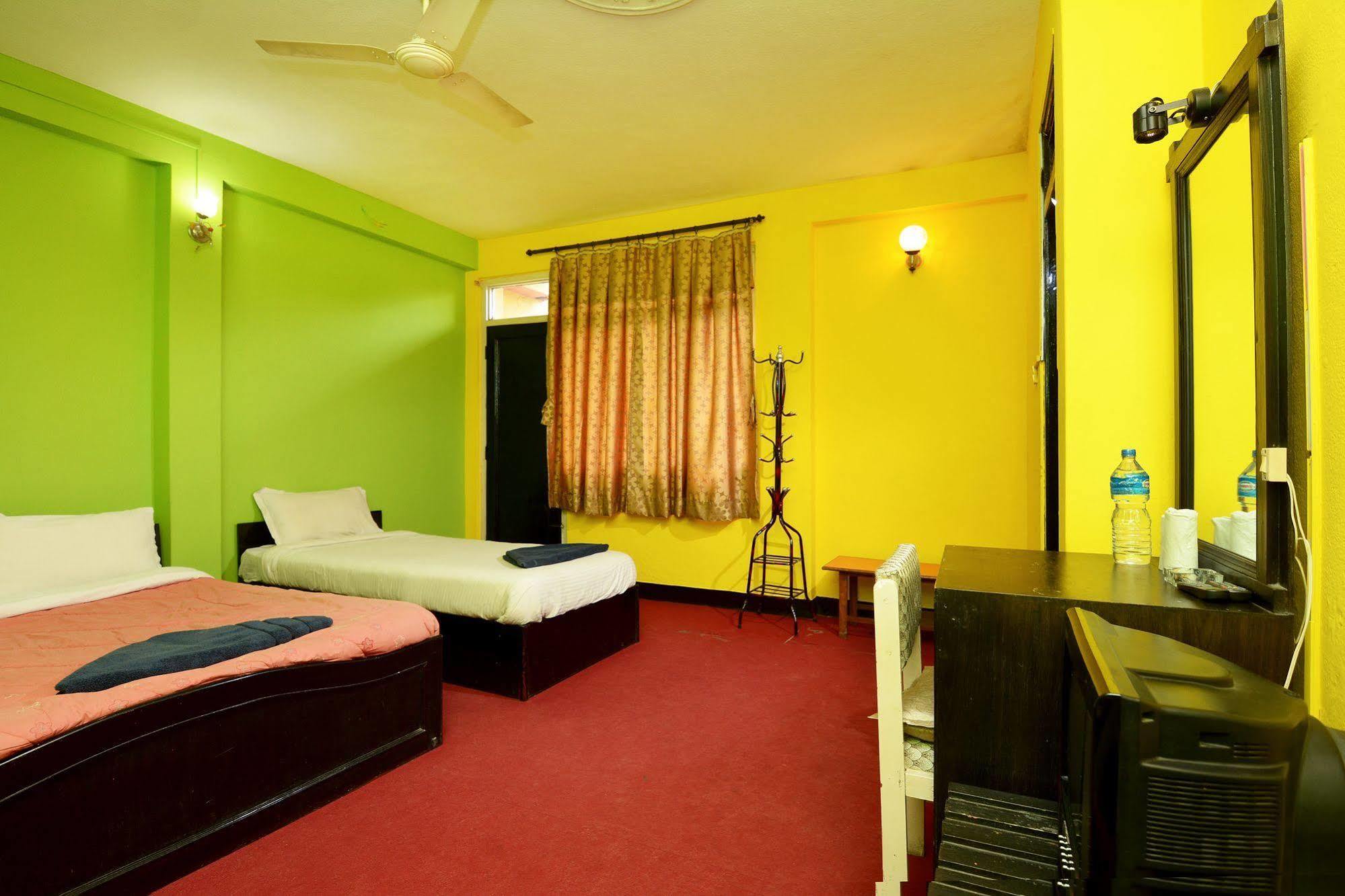 Hotel Silver Home Kathmandu Exterior foto
