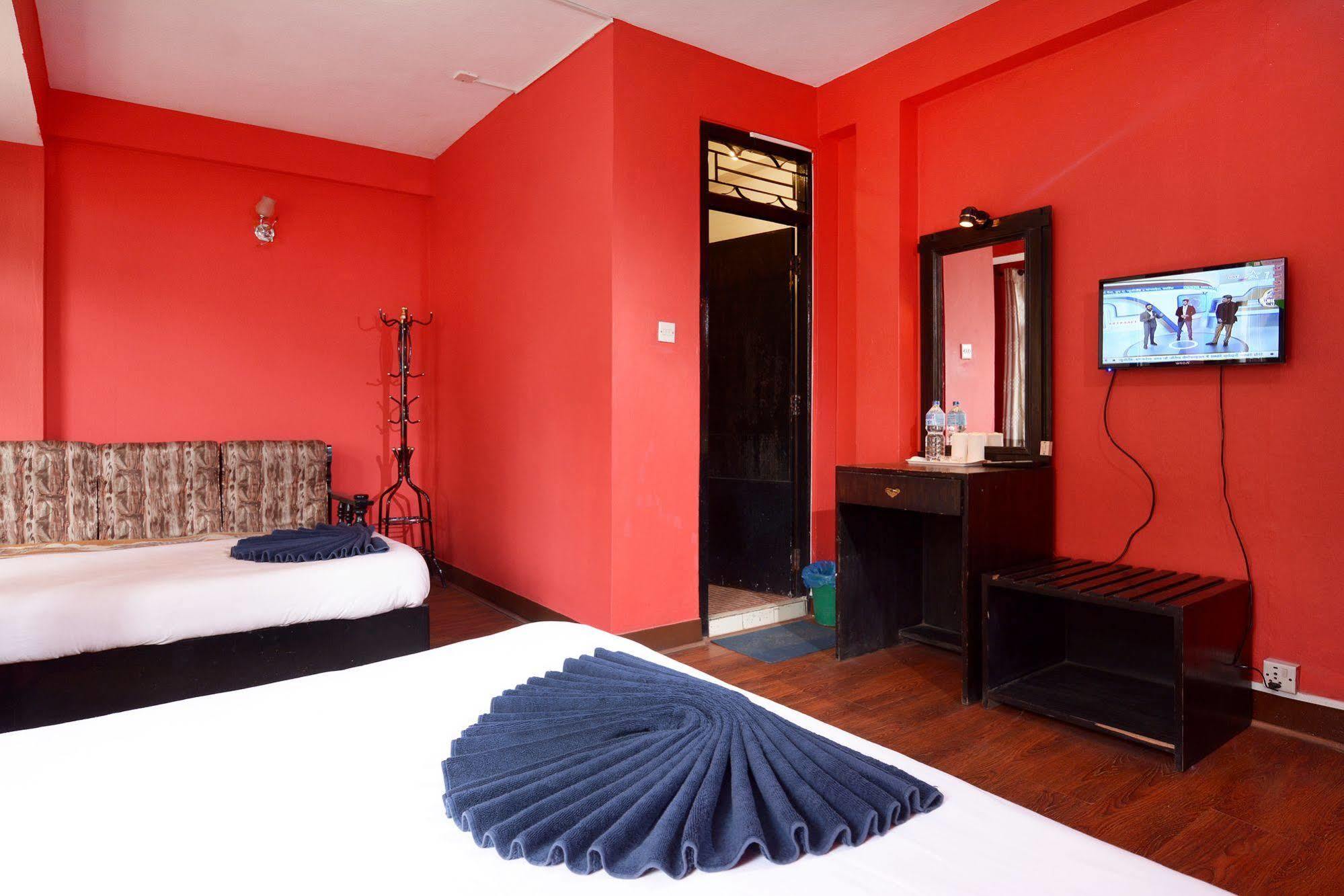Hotel Silver Home Kathmandu Exterior foto